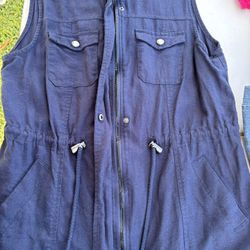 Women’s Large Vest 