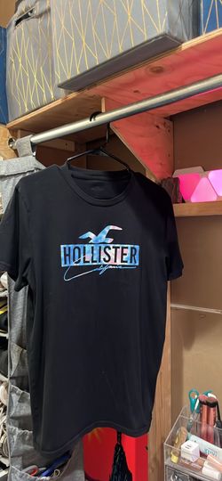 Medium Hollister California t-shirt