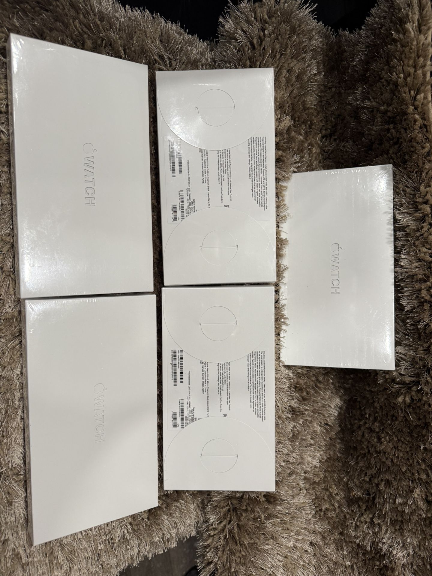 Watch apple logo