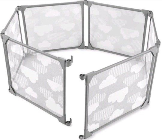 Skip Hop Play Enclosure Baby Gate