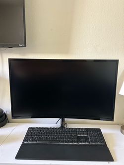 Samsung Curved 27in monitor/ Razer Keyboard