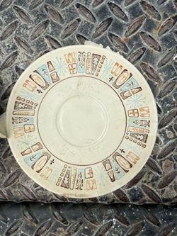 Mid-Century Modern Atomic Starburst Saucers – Set of 8