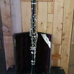 Yamaha YCL650 Wood Clarinet With Case 