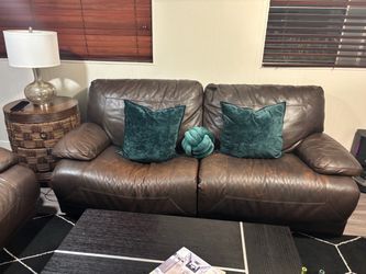 Z Gallery leather couch recliner and love chair recliner