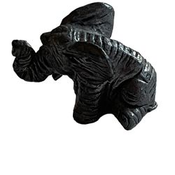 Vintage Petite Pewter Elephant Statue - Shelf Décor