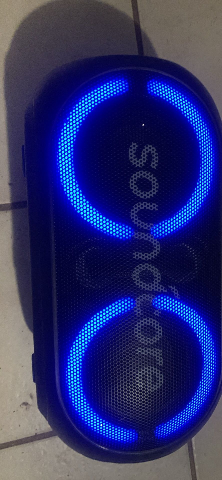Soundcore Rave Party2