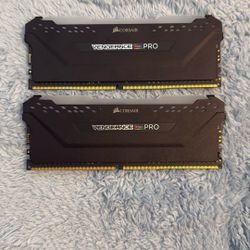 VENGEANCE RGB PRO 2x8 16GB RAM