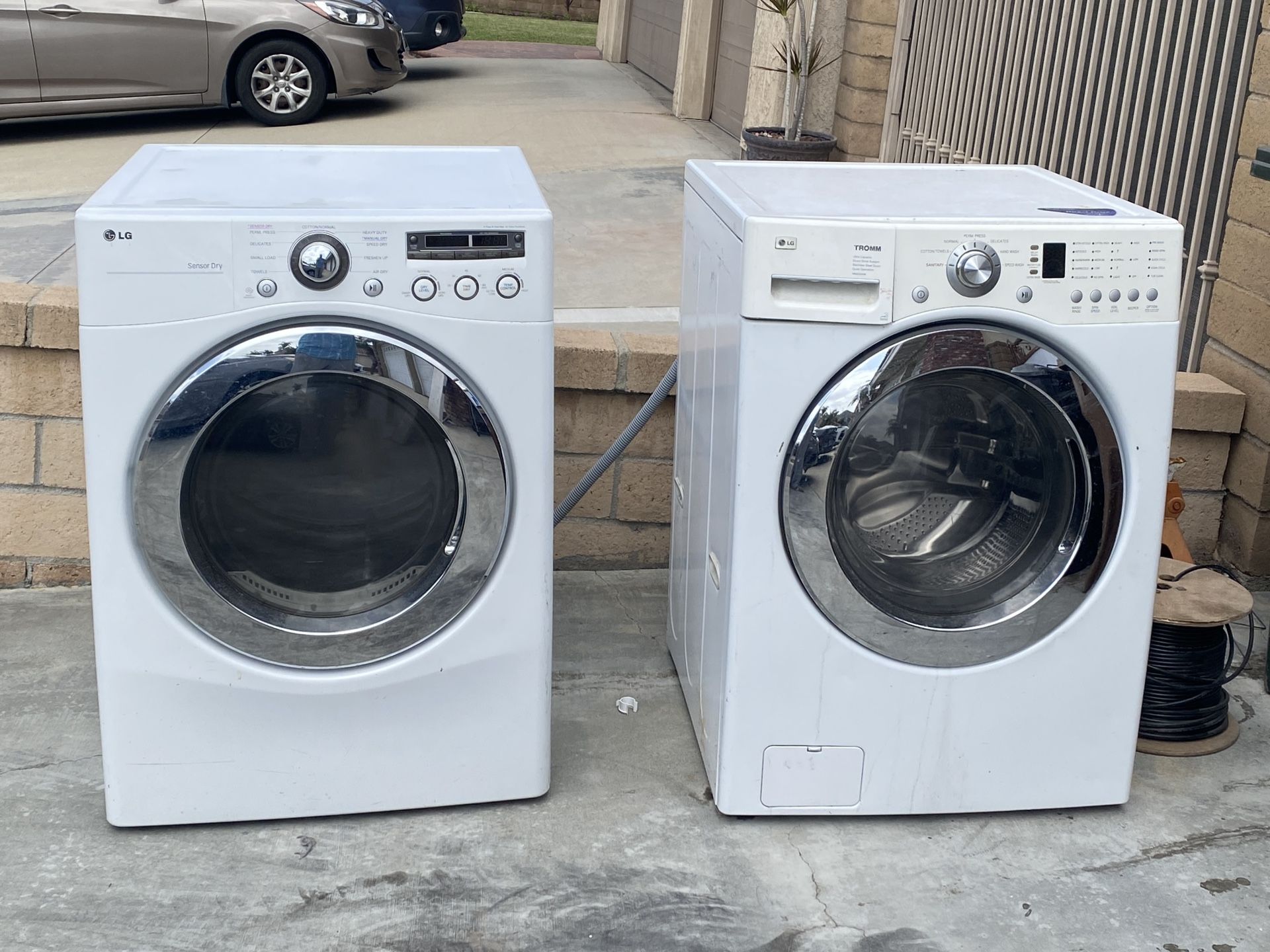 LG washer & gas dryer