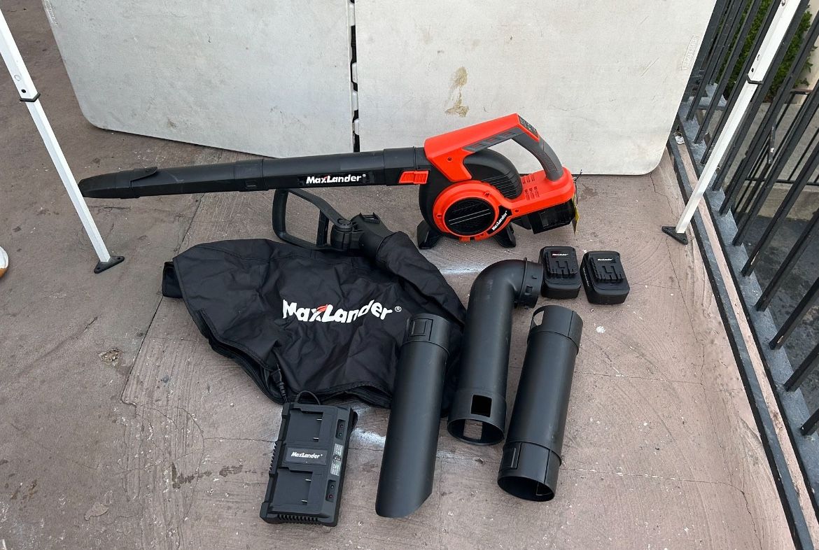 Leaf Blower And Vacuum
