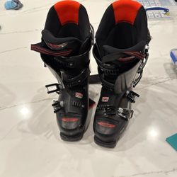 26.5 Ski Boots 