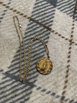 Vintage 1900’s gold guadalupe chain