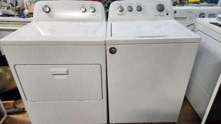 Whirlpool Washer & Dryer Electric 4 Prong Or  3 Prong Set