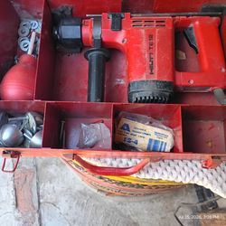 Concrete drill gun
