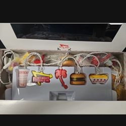 In Nnout Burguer Ornaments Cristhmas