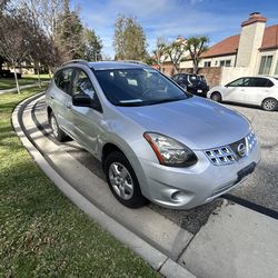 2015 Nissan Rogue Select