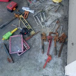 Tools And Car Jacks 2