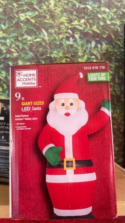 Santa inflatable 9 ft
