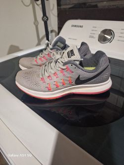 Shoe's