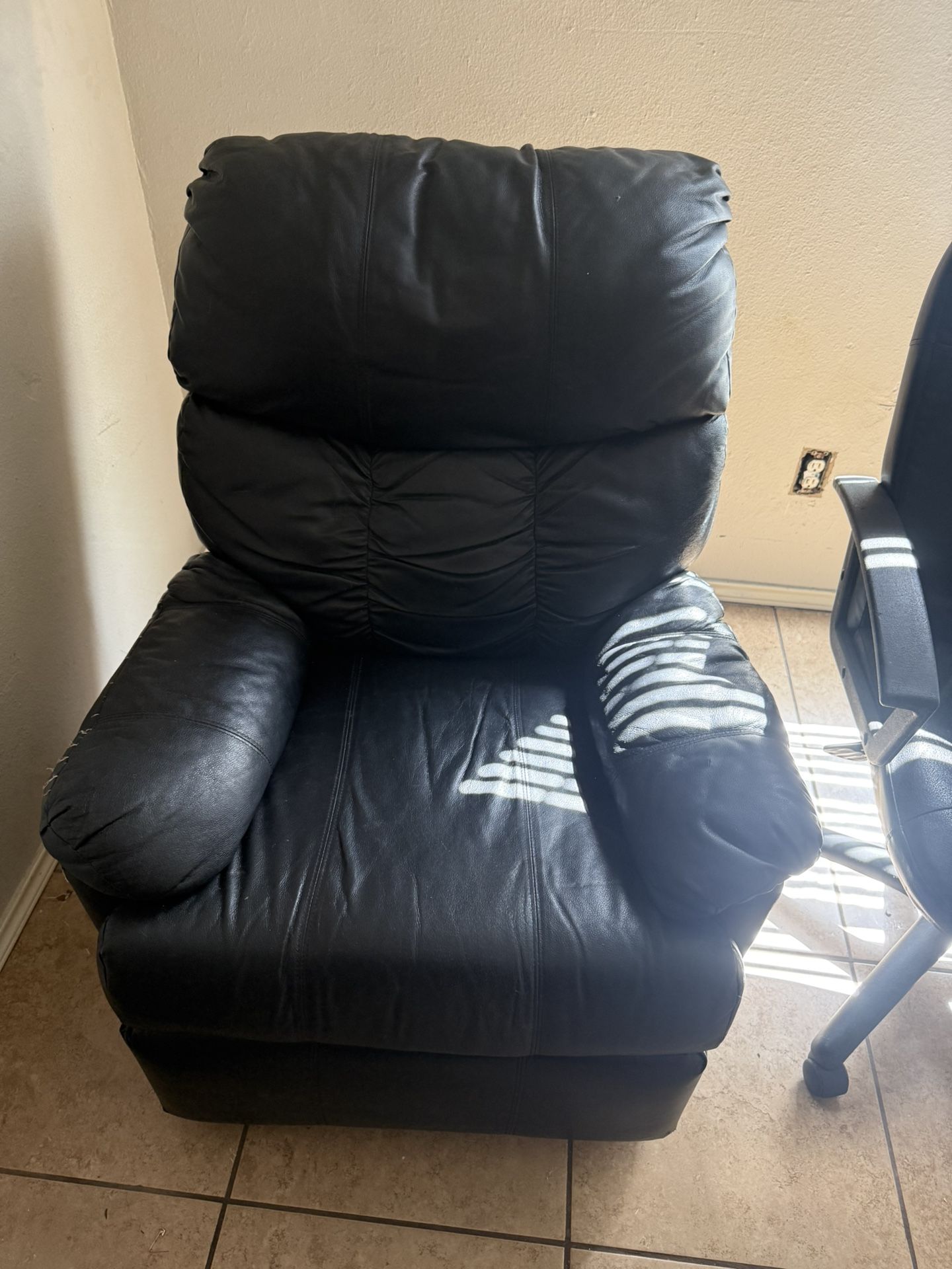 Black Leather Recliner