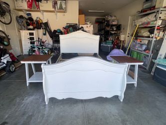 Bedroom set