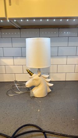 White Ceramic Unicorn Lamp with Shade, 17"