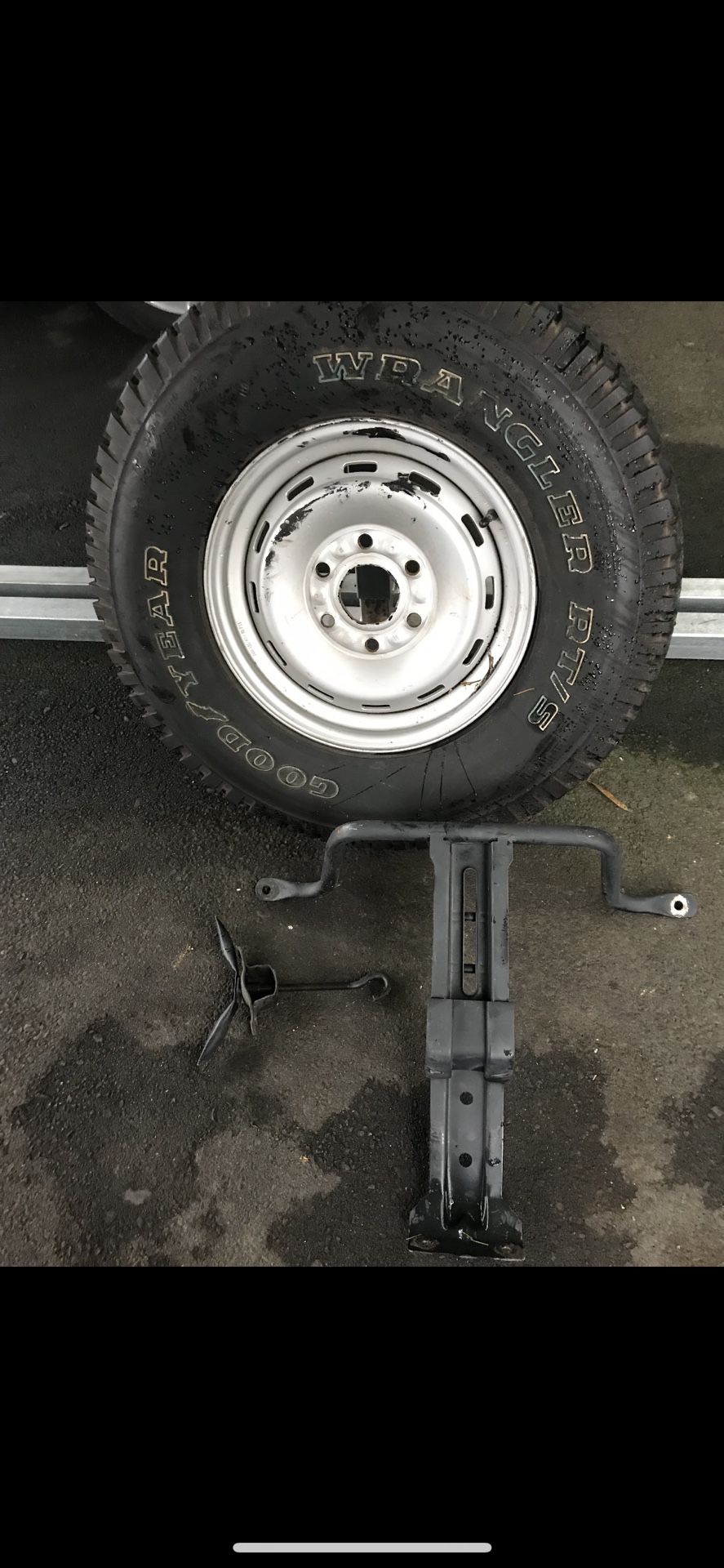 Spare tire set