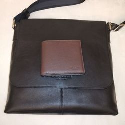 NWT Coach men Wallet Black/Brown