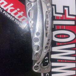 Leatherman Skeletool 
