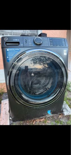 GE Front Load Washing Machine