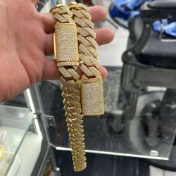 Chain And Bracelet Set