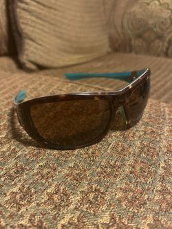 Oakley Vintage Sunglasses - Rare Find! Barely Worn!