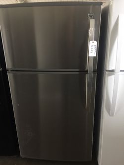 Kenmore top freezer fridge