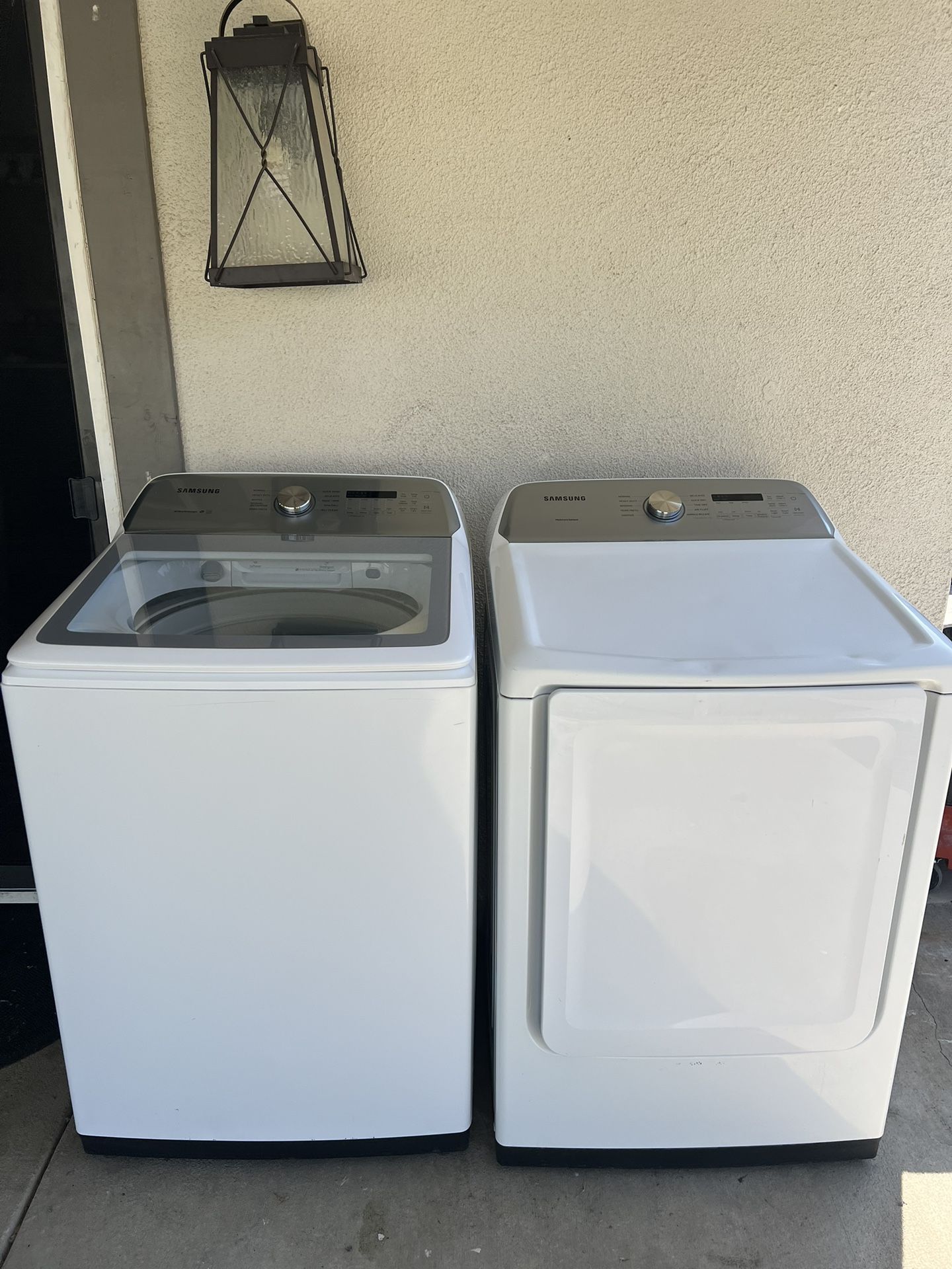 Samsung Washer And Electric Dryer Both Work Fine 