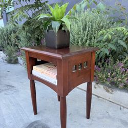 Ethan Allen MCM Solid Cherry Side table