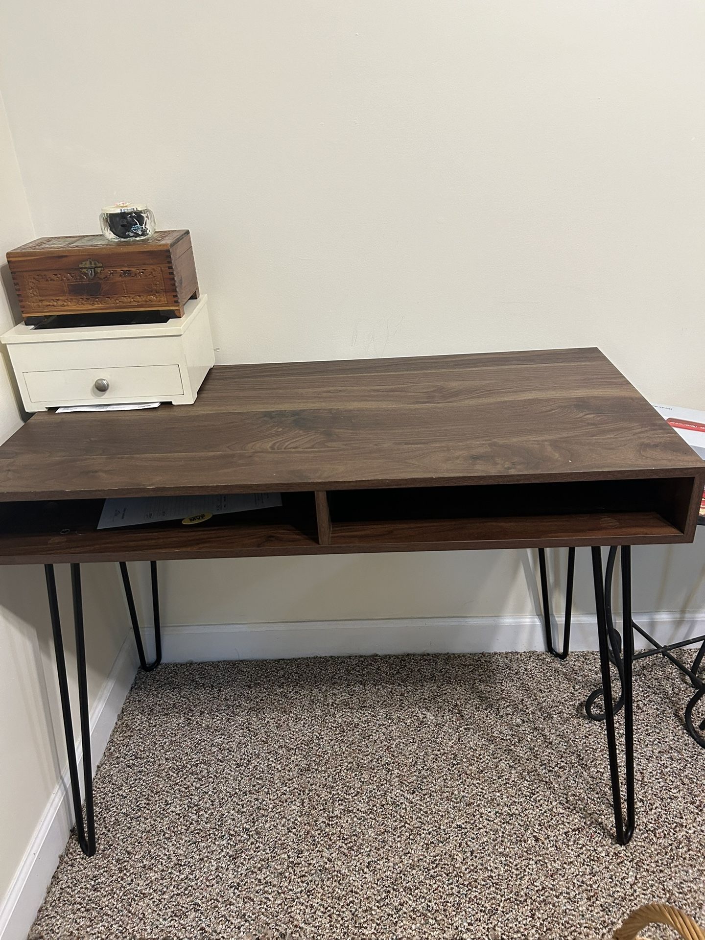 Like New Desk