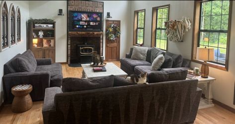 Couch set