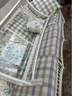White Wicker beach furniture