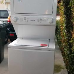 FREE DELIVERY WASH & DRY ELECTRIC $300