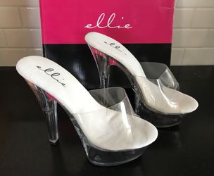 Clear Lucite Heels New - size 6 (no box)