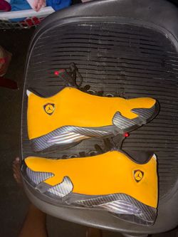 Jordan 14 Retro Ferrari yellow Size 9
