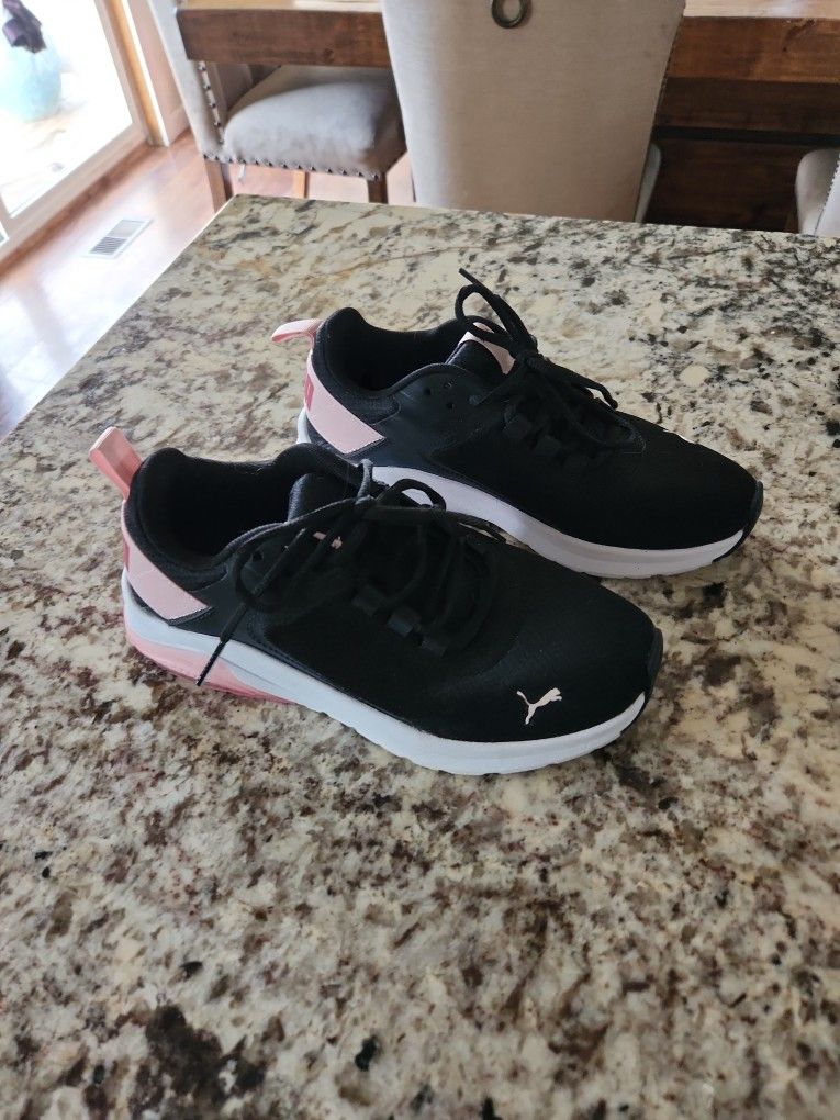 Puma Women's Shoes