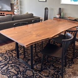 Room and Board Chilton Dining Table 