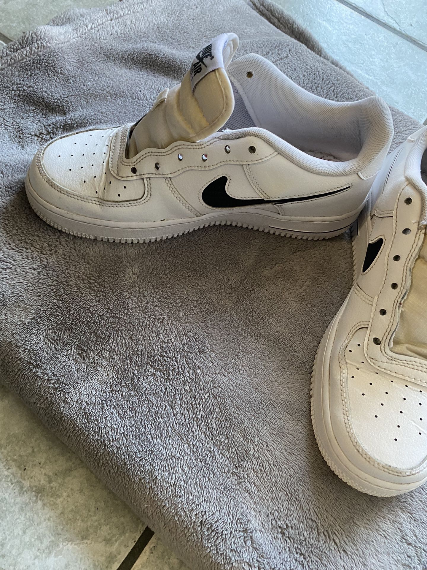 Af1 Custom Black And White Size 11 for Sale in Los Angeles, CA - OfferUp
