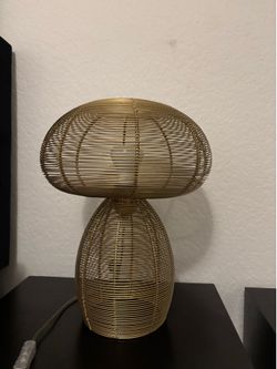 gold lamp