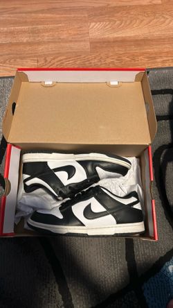 Pandas Nike dunks