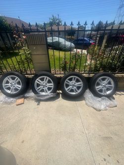 Ford Mustang Rims