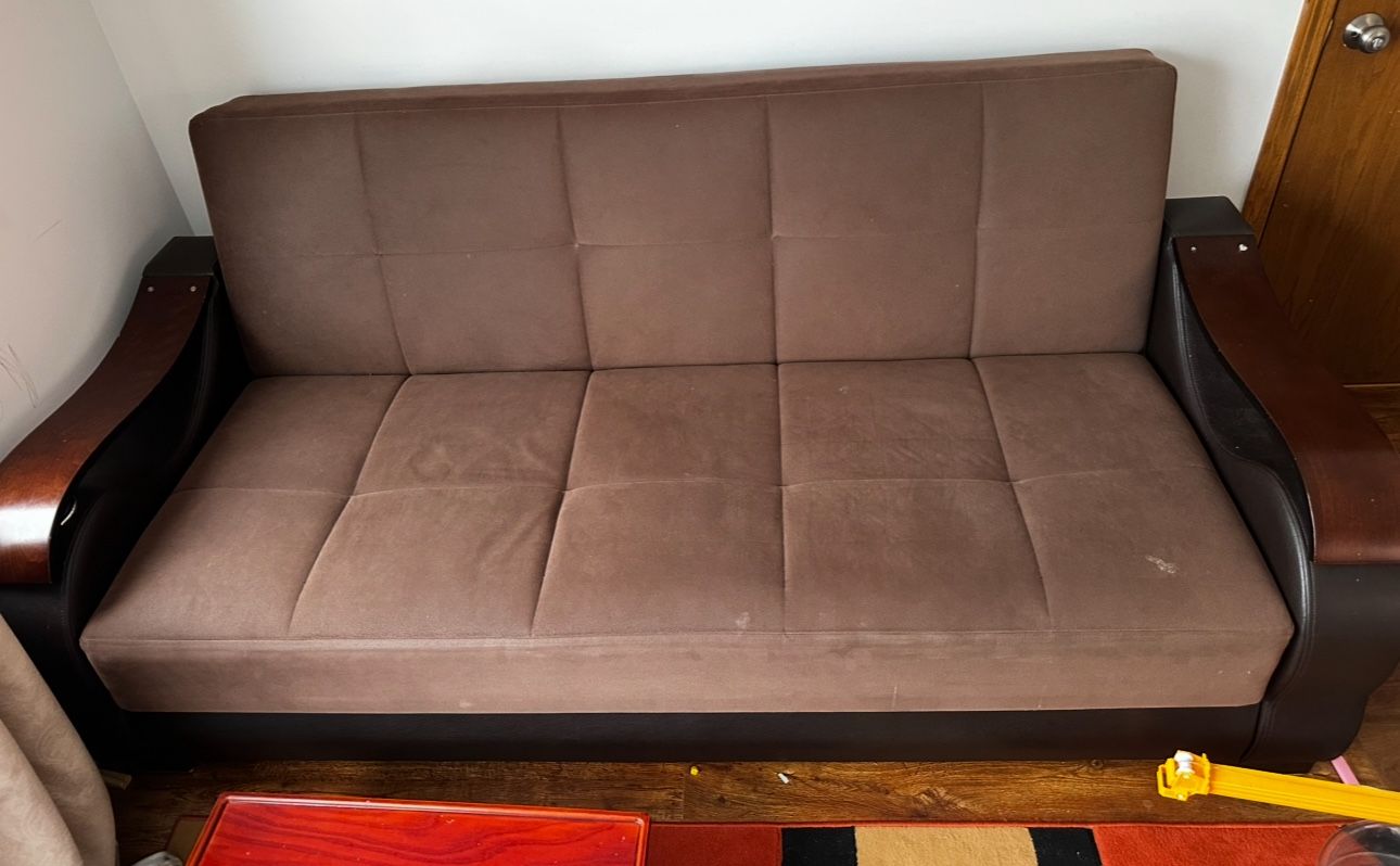 2 High Quality Turkish Sofa’s