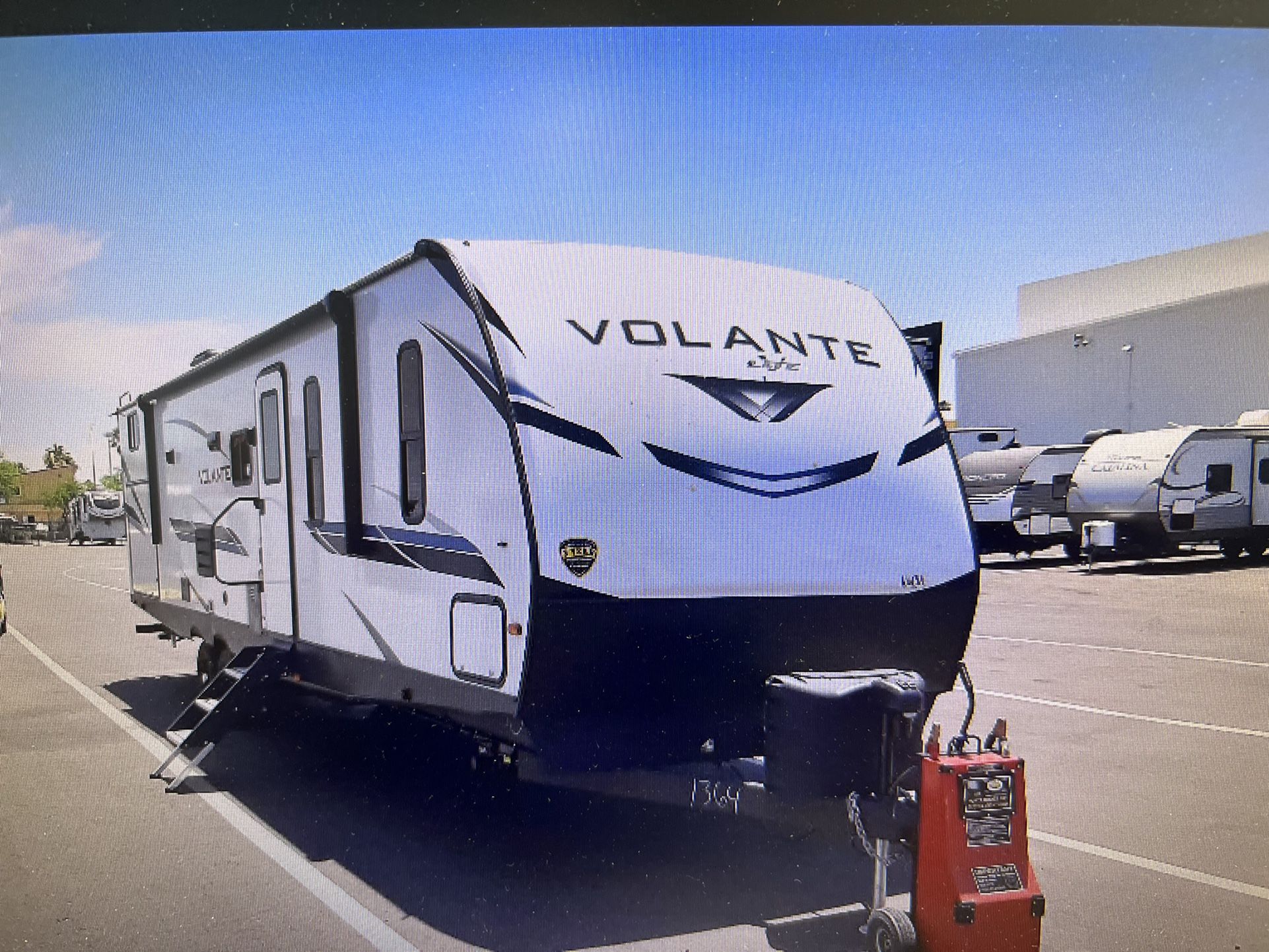 2022 VOLANTE 34ft(BH) Travel Trailer