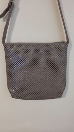 VINTAGE WHITING & DAVIS BEIGE METAL