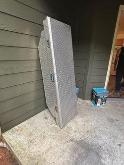 UWS Aluminum Diamond Plate Truck Tool Box